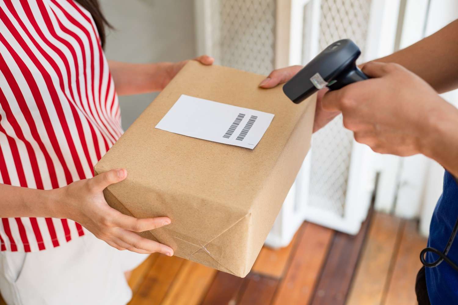 What Is a Return Shipping Label & Why It Matters?